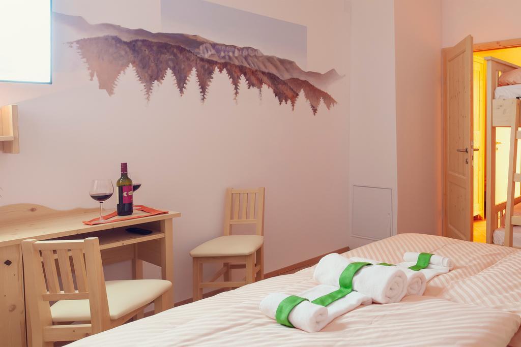 Guesthouse Macesen Spodnja Sorica Room photo